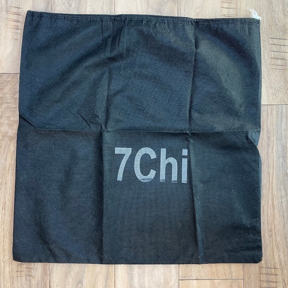 New 7 Chi Dustbag - Picture 1 of 1